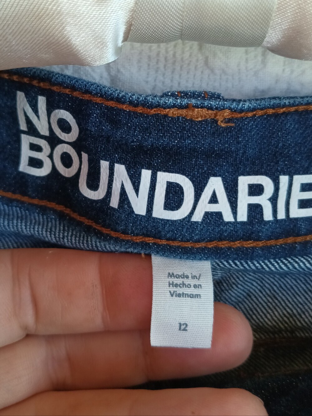 No Boundaries Dark Blue Denim Shorts Classic Mid rise 1inch Inseam Casual Booty - Picture 7 of 12